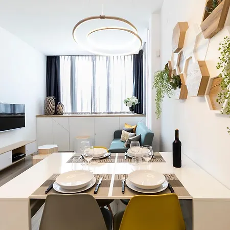 Sylvia 1m - Precioso En Primera Linea De Mar - Centrico - Playa - Wifi Apartment *